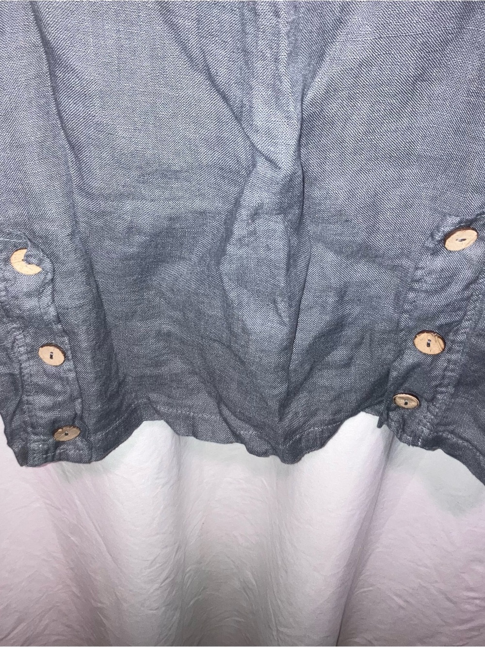 Sorella Charcoal Linen Button-Accent Sleeveless Tank - Picture 2 of 4